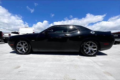 Pitch Black Clearcoat 2015 Dodge Challenger R/T