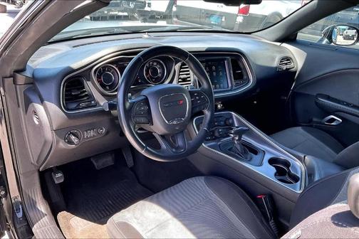 Pitch Black Clearcoat 2015 Dodge Challenger R/T