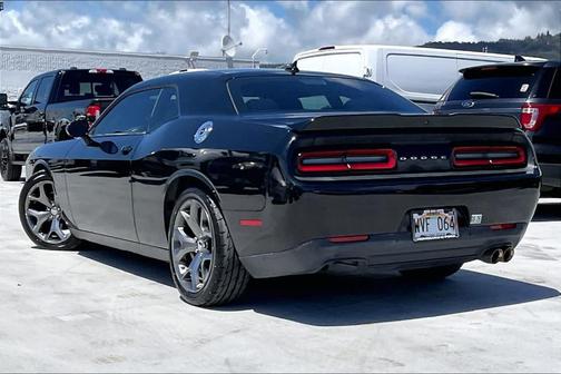 Pitch Black Clearcoat 2015 Dodge Challenger R/T