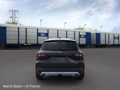 Agate Black Metallic 2025 Ford Escape PHEV