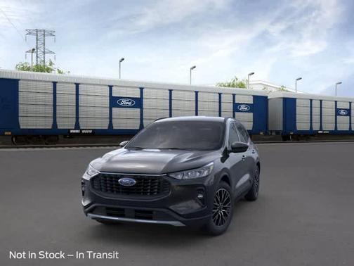 Agate Black Metallic 2025 Ford Escape PHEV