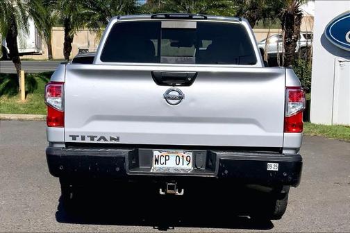 2021 Nissan Titan S