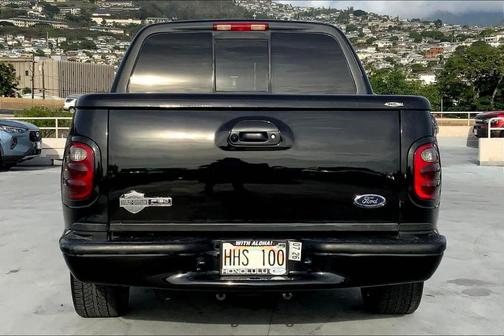 2002 Ford F-150 Lariat SuperCrew