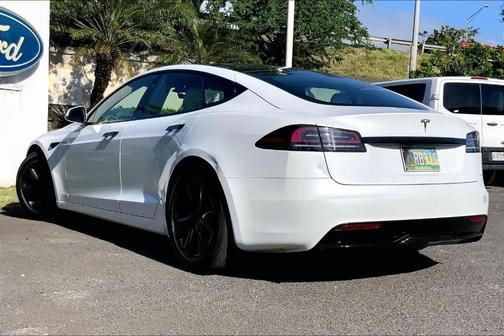 2022 Tesla Model S Base