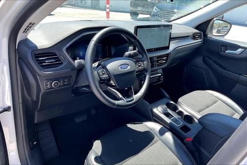 Star White 2025 Ford Escape PHEV