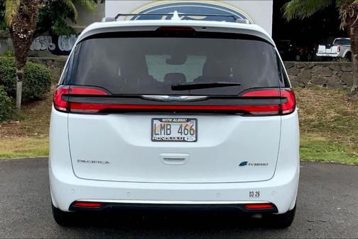 2021 Chrysler Pacifica Hybrid Touring L