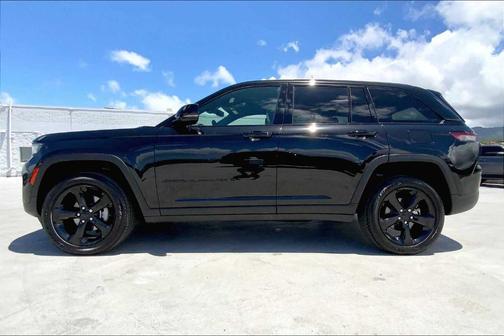 2024 Jeep Grand Cherokee Laredo