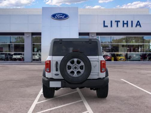 Oxford White 2026 Ford Bronco Big Bend