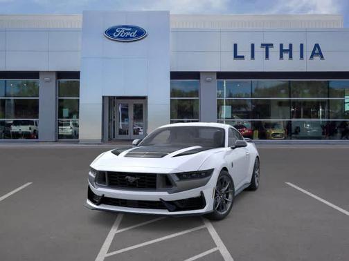 2025 Ford Mustang Dark Horse