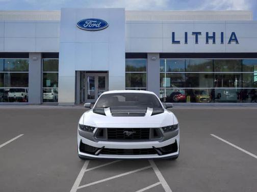 2025 Ford Mustang Dark Horse