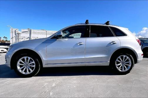 Silver 2013 Audi Q5 2.0T Premium