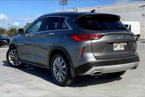2022 INFINITI QX50 Luxe
