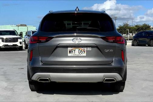 2022 INFINITI QX50 Luxe