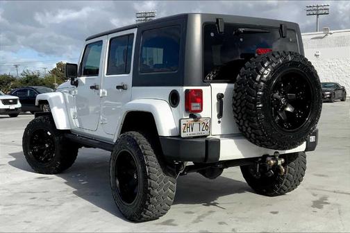 2016 Jeep Wrangler Unlimited Sahara