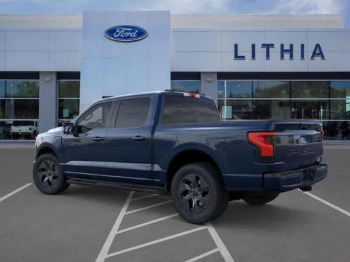 2025 Ford F-150 Lightning Flash