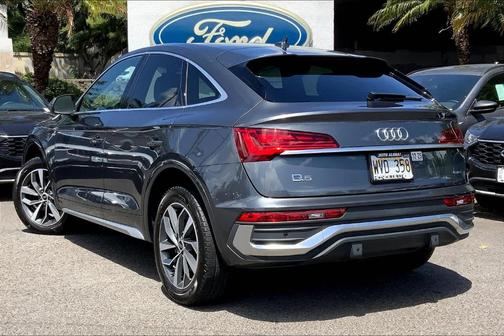 2023 Audi Q5 45 S line quattro Premium