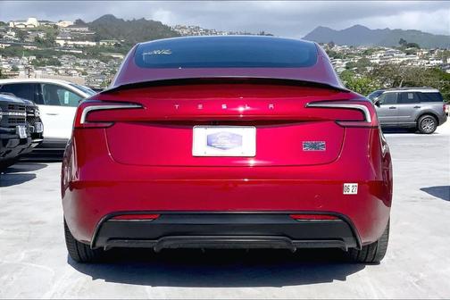 2025 Tesla Model 3 Long Range