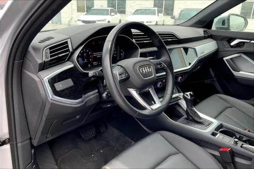 2021 Audi Q3 40 Premium