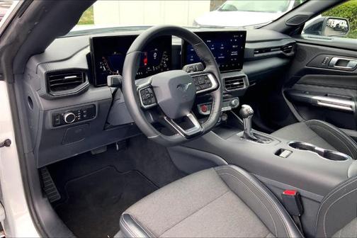 2025 Ford Mustang EcoBoost