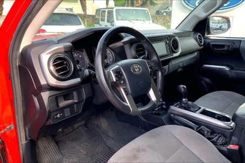 2017 Toyota Tacoma SR5