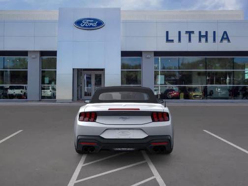 2025 Ford Mustang EcoBoost