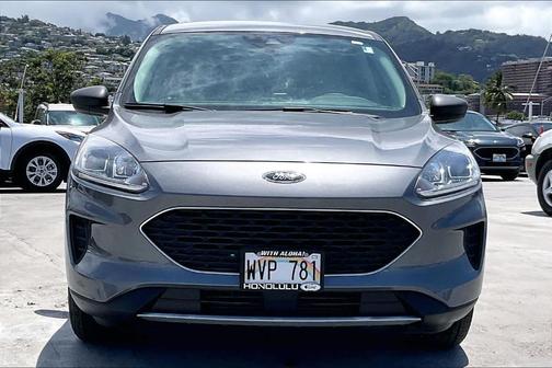 Carbonized Gray Metallic 2022 Ford Escape SE
