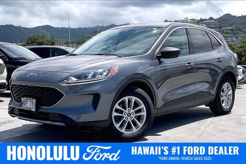 Carbonized Gray Metallic 2022 Ford Escape SE