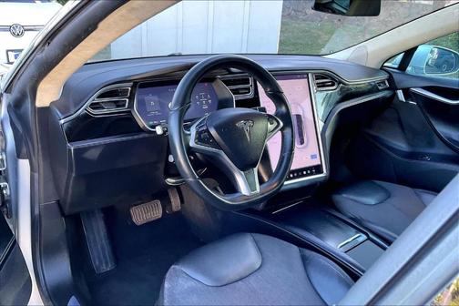 2016 Tesla Model S 70