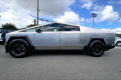2024 Tesla Cybertruck Base