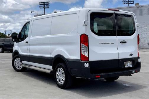 2021 Ford Transit-250 