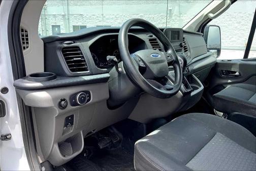 2021 Ford Transit-250 