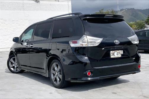 2015 Toyota Sienna SE