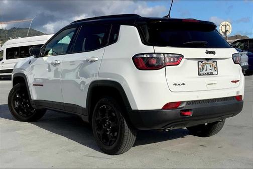 2023 Jeep Compass Trailhawk