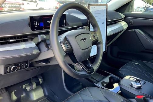 2023 Ford Mustang Mach-E California Route 1