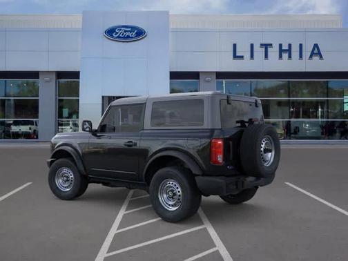 2025 Ford Bronco Base