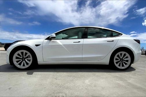 2022 Tesla Model 3 Base