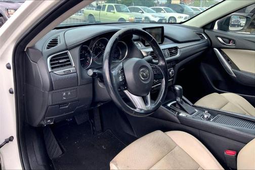 2016 Mazda Mazda6 i Touring