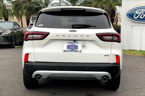 Star White 2025 Ford Escape PHEV