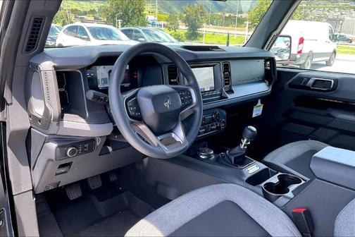 Shadow Black 2022 Ford Bronco Base