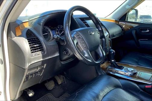 2011 INFINITI QX56 Base