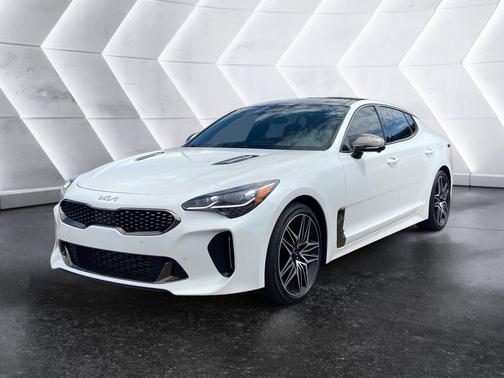 2023 Kia Stinger GT2
