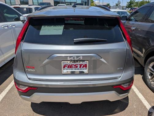 2025 Kia Niro LX