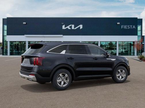 2025 Kia Sorento LX