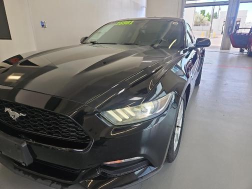 2016 Ford Mustang V6