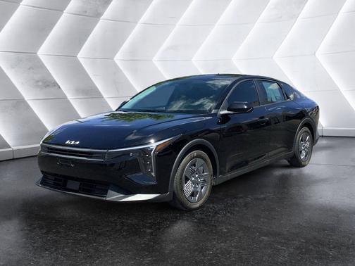 Aurora Black 2025 Kia K4 LX