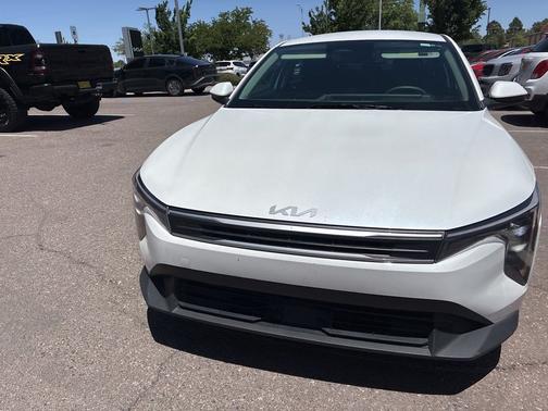 Snow White Pearl 2025 Kia K4 LX