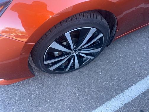 2021 Nissan Altima 2.5 SR
