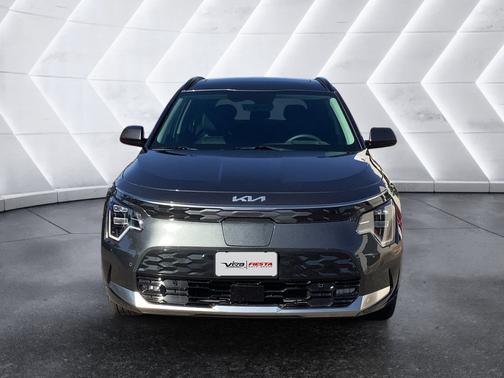 Gray 2025 Kia Niro EV Wave