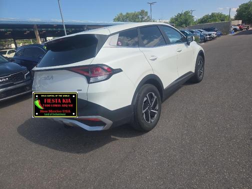 2023 Kia Sportage Hybrid LX