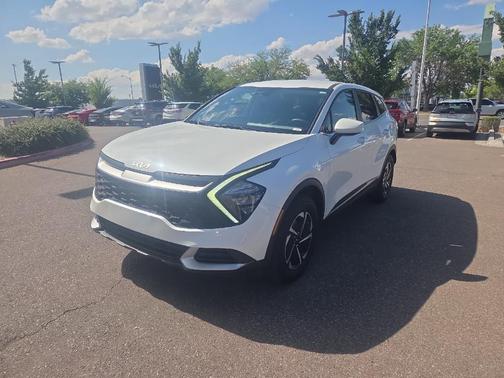 2023 Kia Sportage Hybrid LX